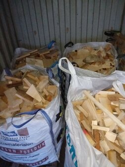 zakken big bag brandhout