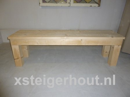 steigerhout-bankje-vooraanzicht