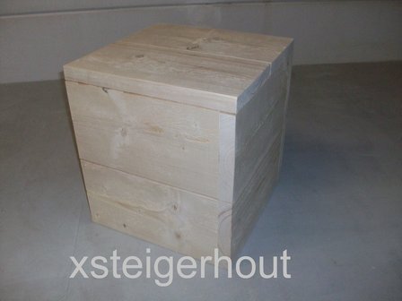 Steigerhout bijzettafel /  hocker