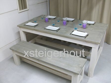 Kloostertafel set  met 1 kloosterbankje steigerhout