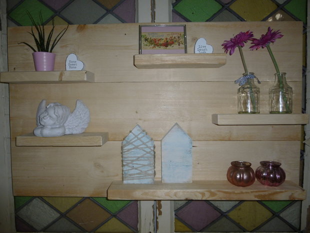 Wandbord steigerhout