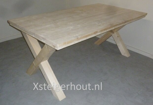 Industrieel model kruispoot tafel onbehandeld