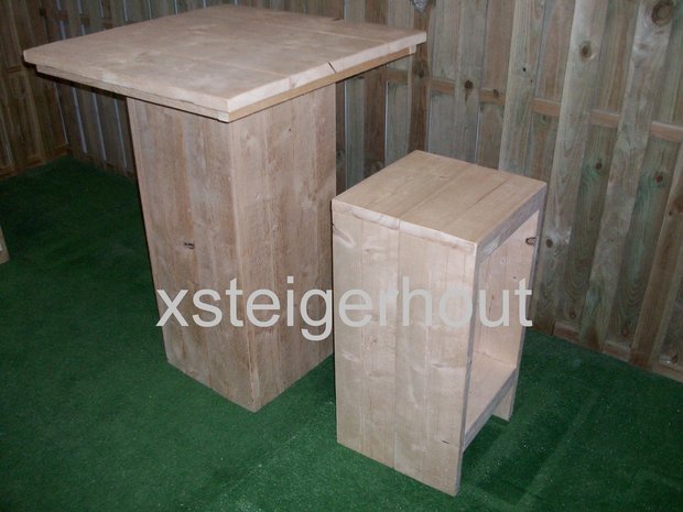 Statafel steigerhout met kruk steigerhout