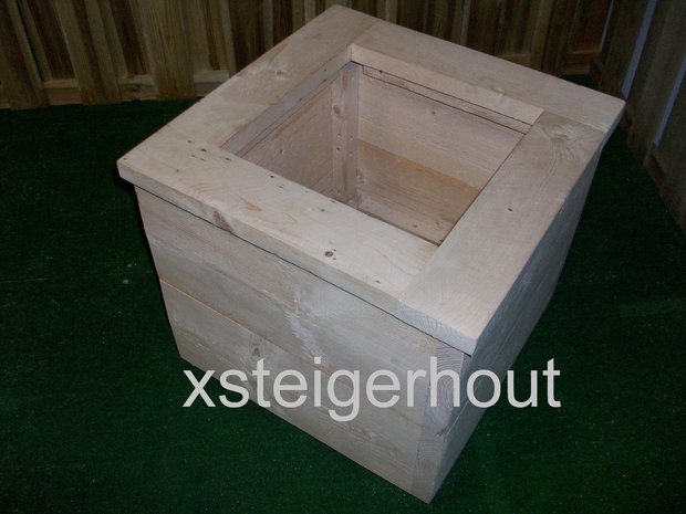 Plantenbak steigerhout binnenkant