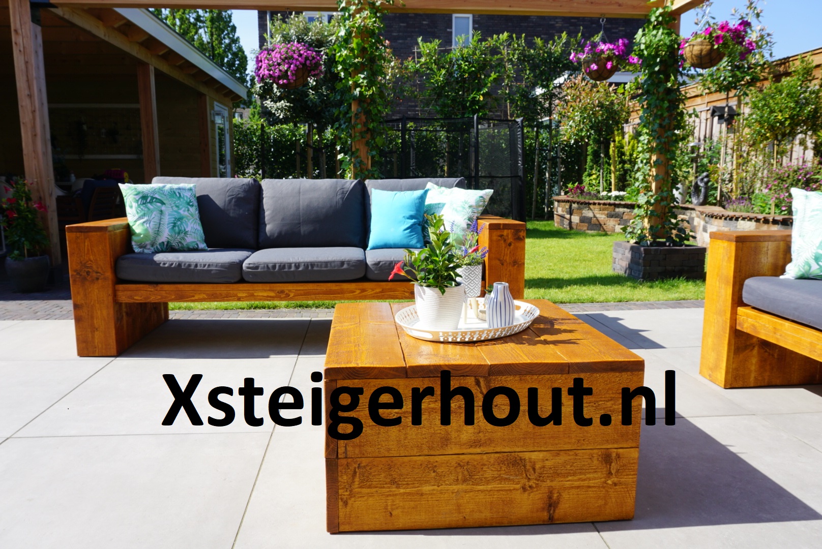 Loungebank diep steigerhout