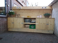 Grote buitenkeuken steigerhout