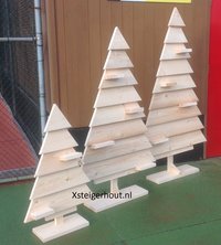 3 Steigerhouten kerstbomen