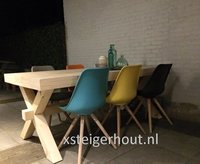 Tuintafel met kruispoot