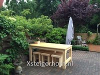 Steigerhout tuintafel met krukjes