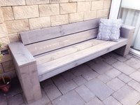 Grijze loungebank steigerhout