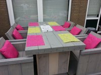 Steigerhout kolomtafel met tuinstoelen