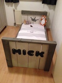 Steigerhout bed met naam